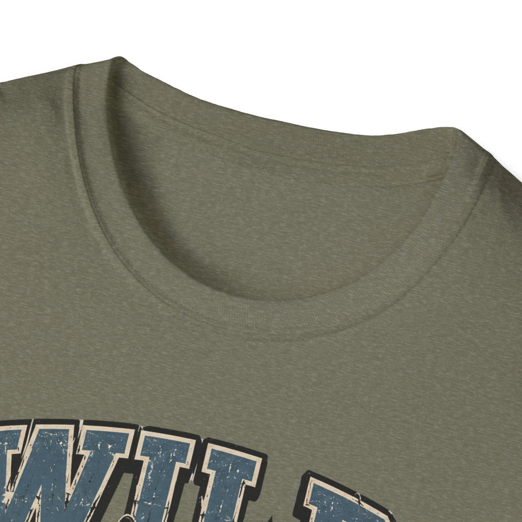 Wild & Loyal Husky T-Shirt — Vintage Mountain Dog Tee