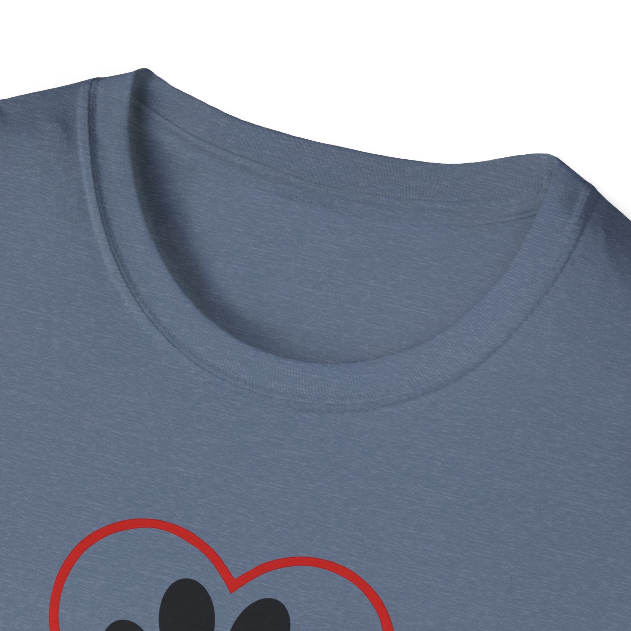 Red Heart Outline T-Shirt